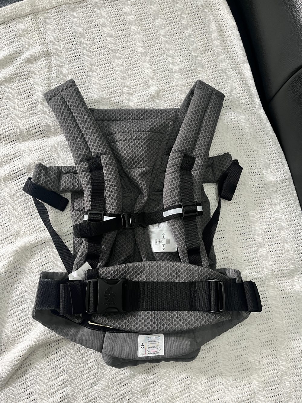 Địu Ergobaby Omni Breeze màu xám (0→4y, tối đa 20kg) tặng kèm yếm địu Ergobaby - Ảnh 20