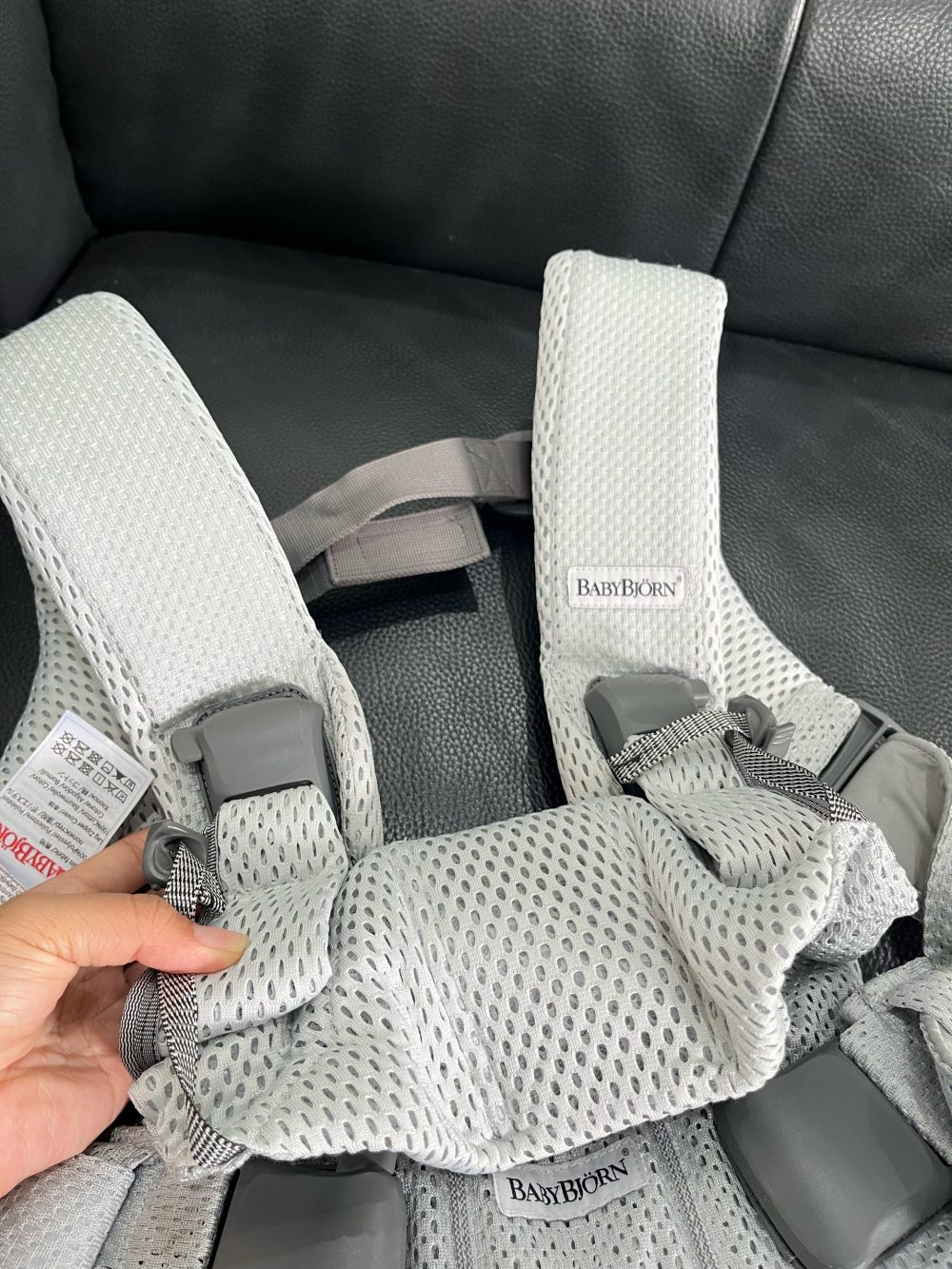 Địu Baby Bjorn One Air 3D mesh màu silver ( size: 0->3y~3kg5->15kg, full box) - Ảnh 7