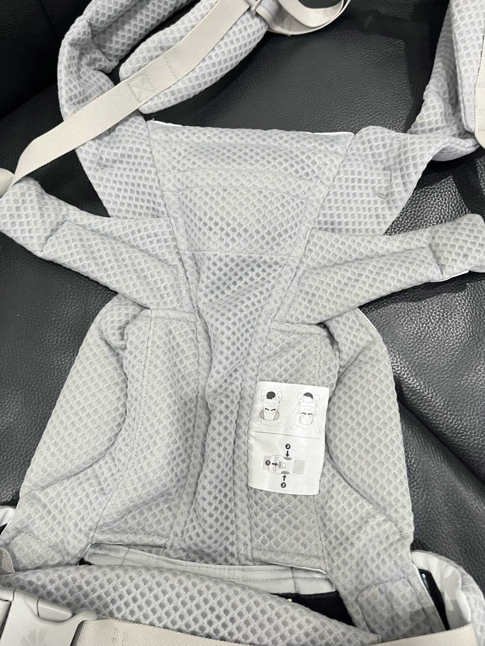 Địu Ergobaby Omni Breeze, Pearl Grey (size: Om ~3.2kg→20kg, tặng kèm yếm địu) - Ảnh 15