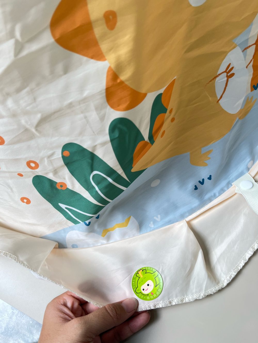 Set 3 món túi nằm cho bé bằng vải cotton dệt tay, tấm lót, mùng khủng long mix brand Animo. - Ảnh 21