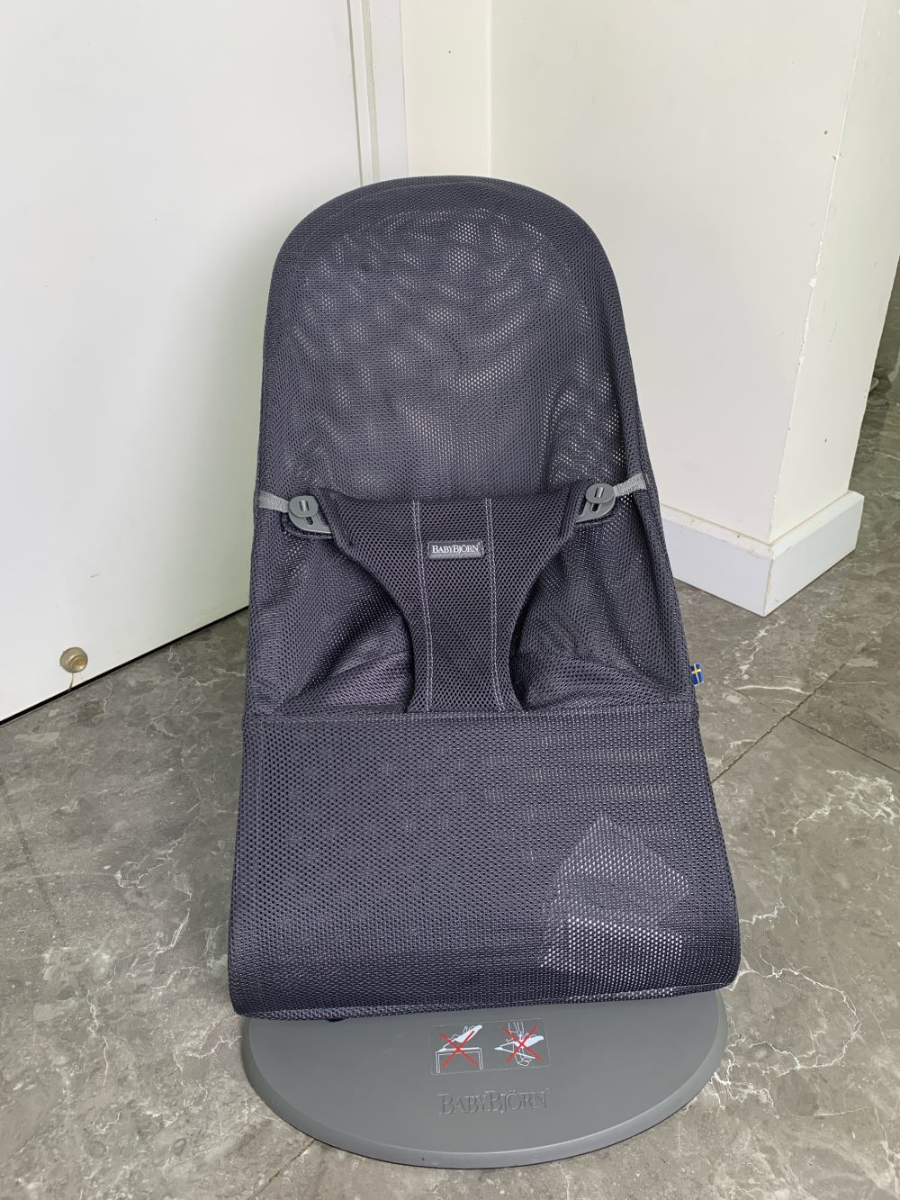 Ghế rung Baby Bjorn Bouncer Bliss màu dark grey frame vải mesh lưới (3,5-13kg/0-2y) - Ảnh 10