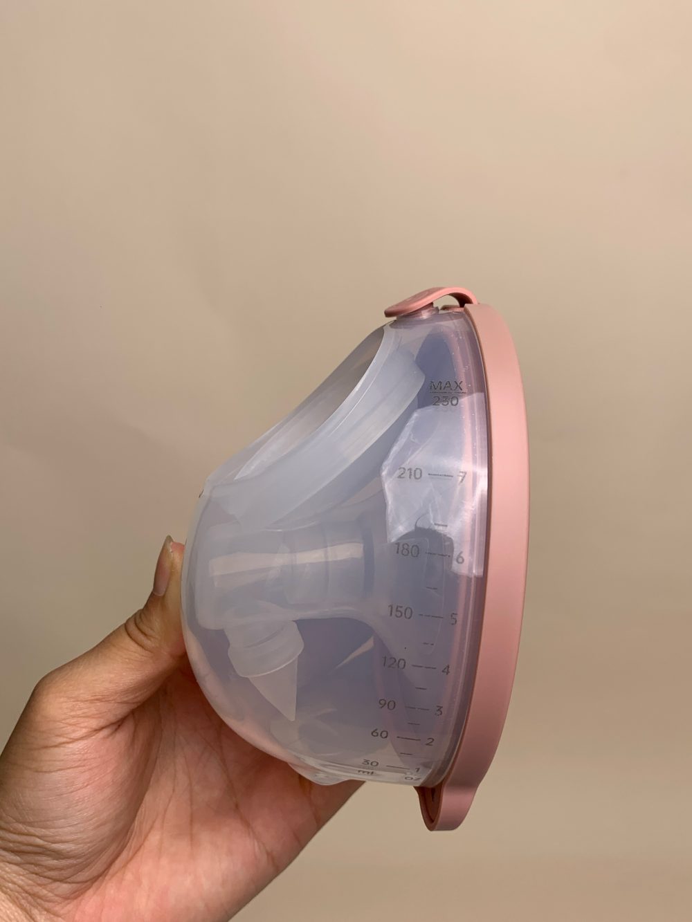 Máy hút sữa Momcozy V1 pro cup hồng (kèm bộ 2 cup + dây thay thế) - Ảnh 10