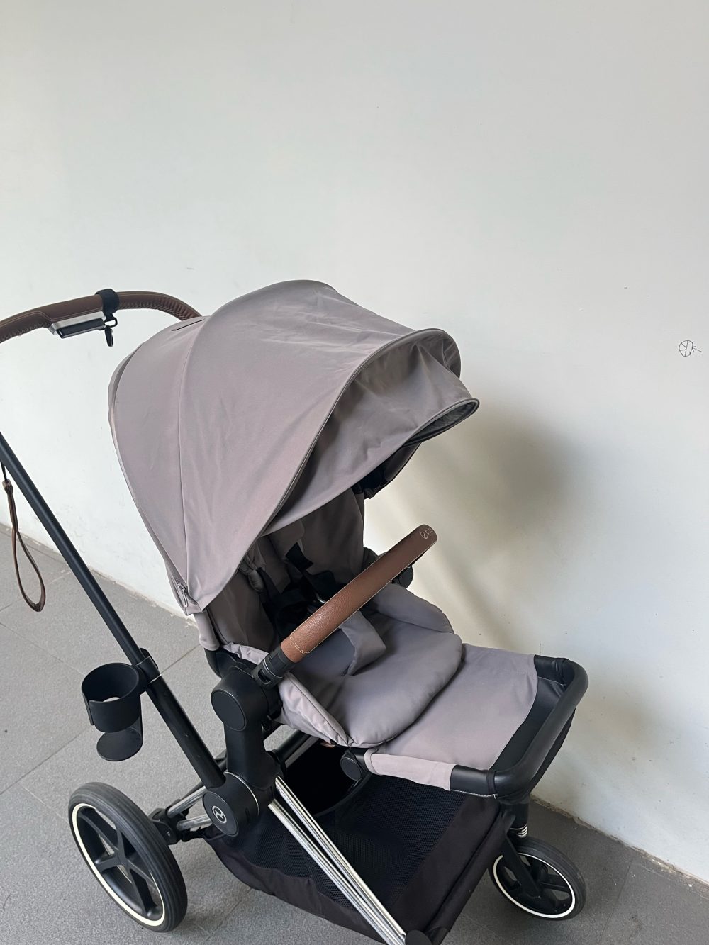 Xe đẩy Cybex Priam 3 khung bạc( size: 0->4y, tối đa 25kg) kèm cúp holder - Ảnh 18