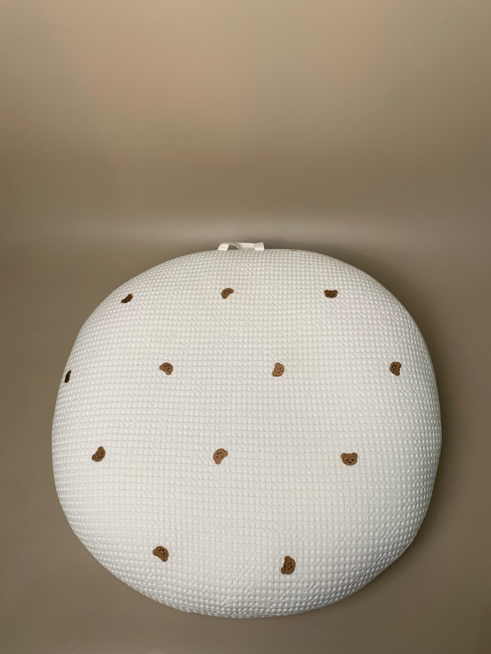 Gối chống trào Rototo bebe vải Airmesh hoạ tiết gấu nâu (kèm túi đựng) - Ảnh 3