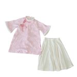 Áo dài hồng Nous họa tiết đám mây đính dây hoa phối váy màu be (size 6→9m)