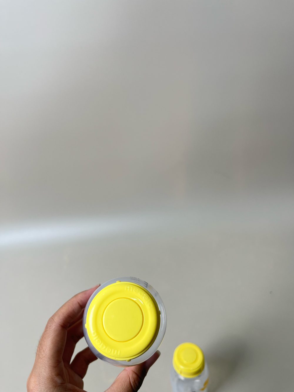 Set 2 bình trữ sữa Medela 150ml ( no box) - Ảnh 4