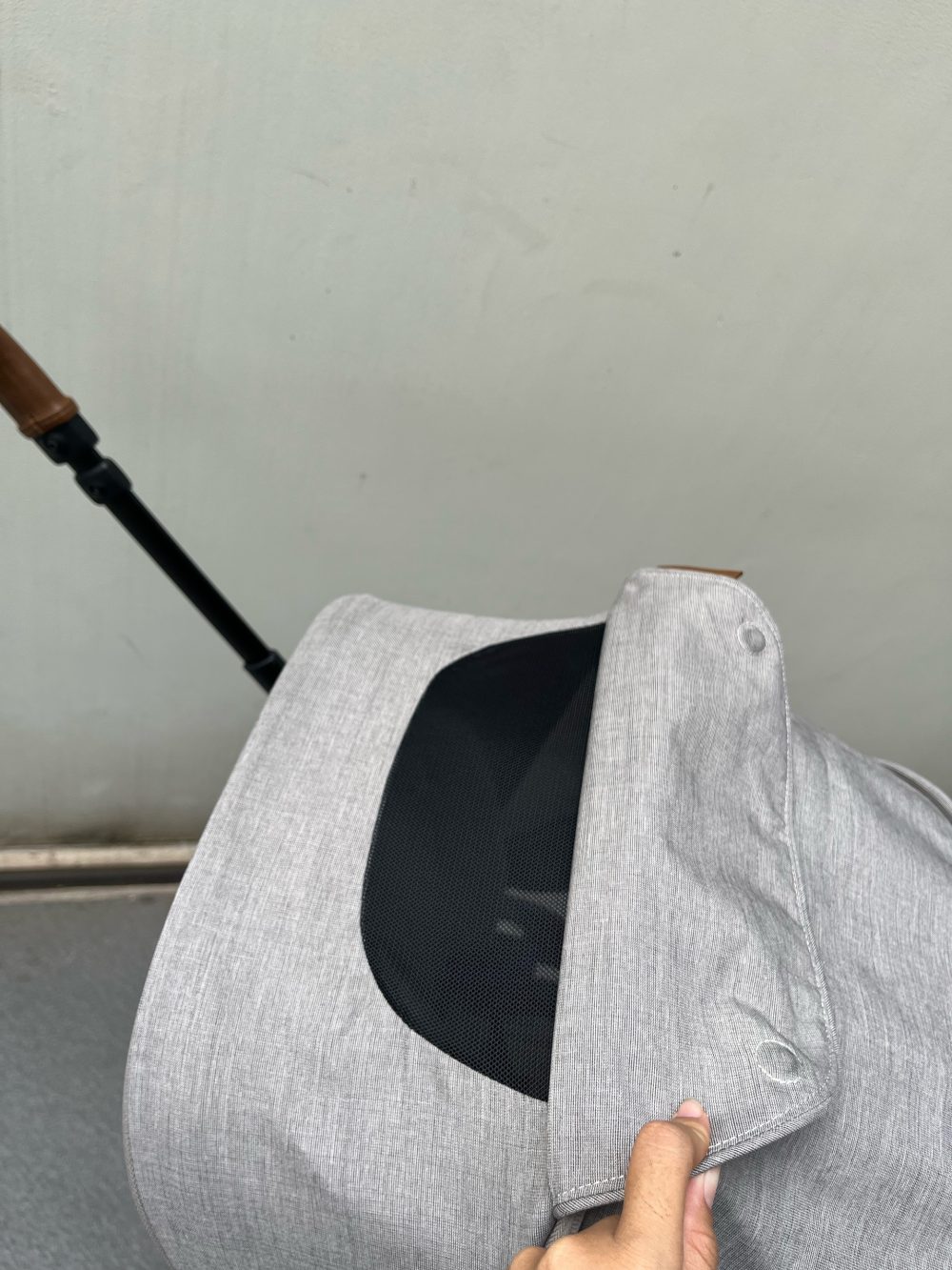 Bộ xe đẩy Nuna Triv Next màu hazelwood ( Size: 0m->4m, tối đa 22kg6)và Nôi Nuna Pipa Next màu carviar kèm Adapter - Ảnh 16