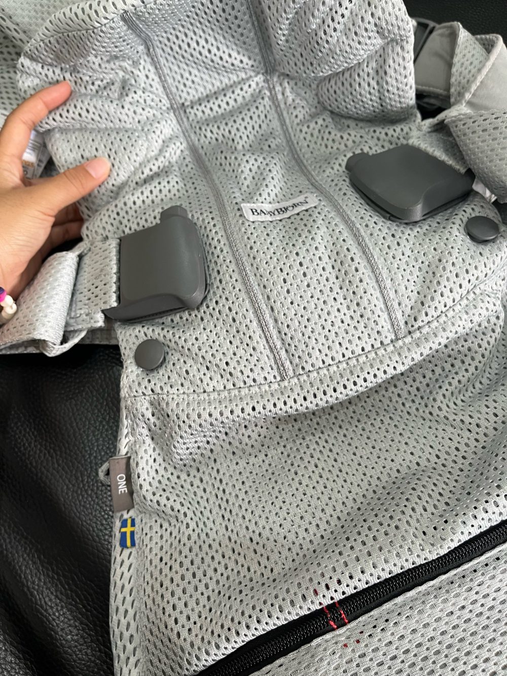 Địu Baby Bjorn One Air 3D mesh màu silver ( size: 0->3y~3kg5->15kg, full box) - Ảnh 11