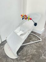 Ghế rung Baby Bjorn vải lưới mesh (kèm thanh đồ chơi, còn túi đựng) - Ảnh 8
