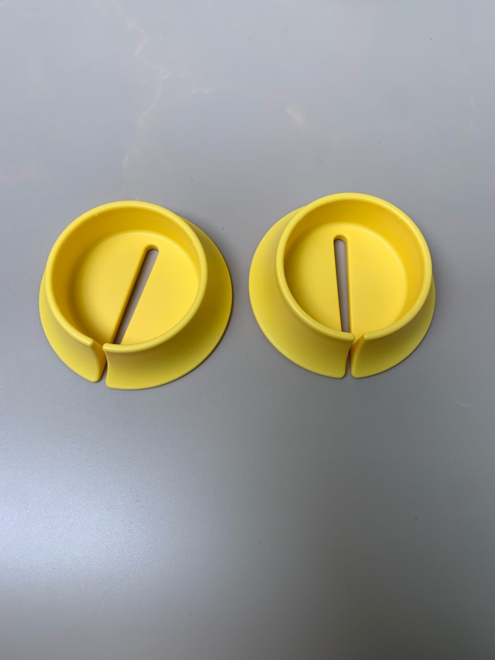 Máy hút sữa Medela Pump in style max flow (bản đầy đủ) kèm 1 bình trữ + núm ti (full box) - Ảnh 4