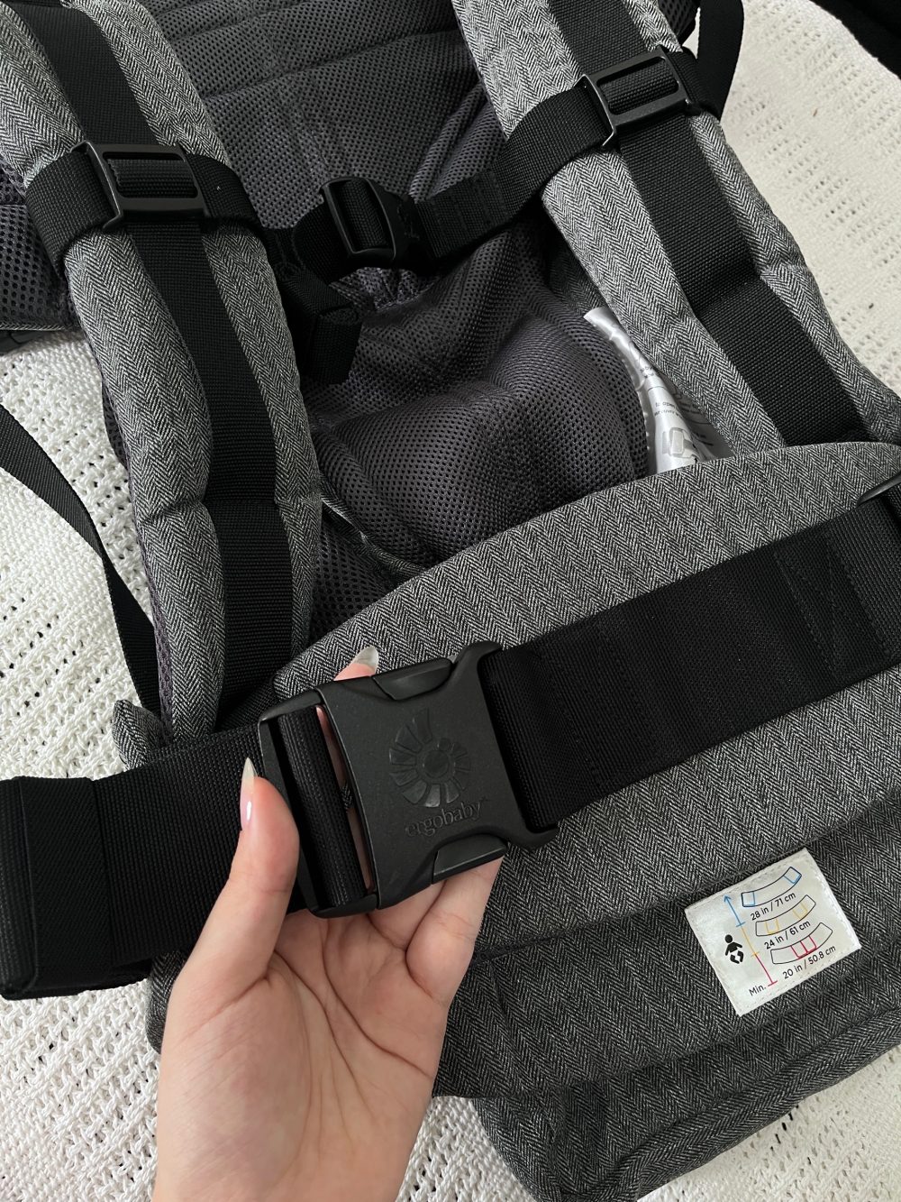 Địu Ergobaby Omni 360 Cool air mesh màu xám (0→4y, tối đa 20kg) tặng kèm yếm địu Mumuv - Ảnh 15