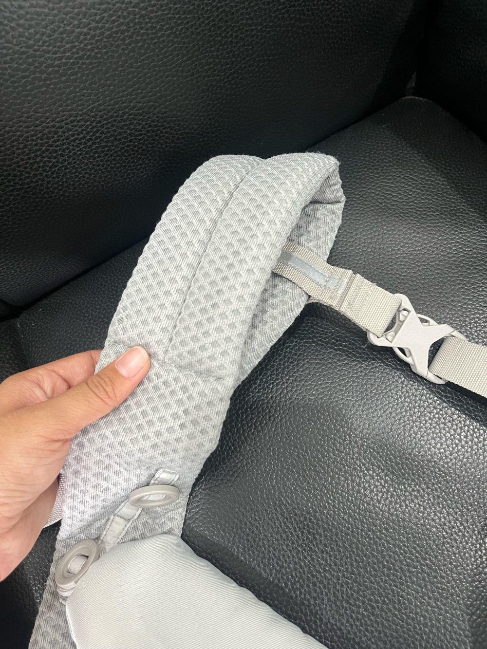 Địu Ergobaby Omni Breeze, Pearl Grey ( 0m-> 20kg, tặng kèm yếm địu) - Ảnh 8