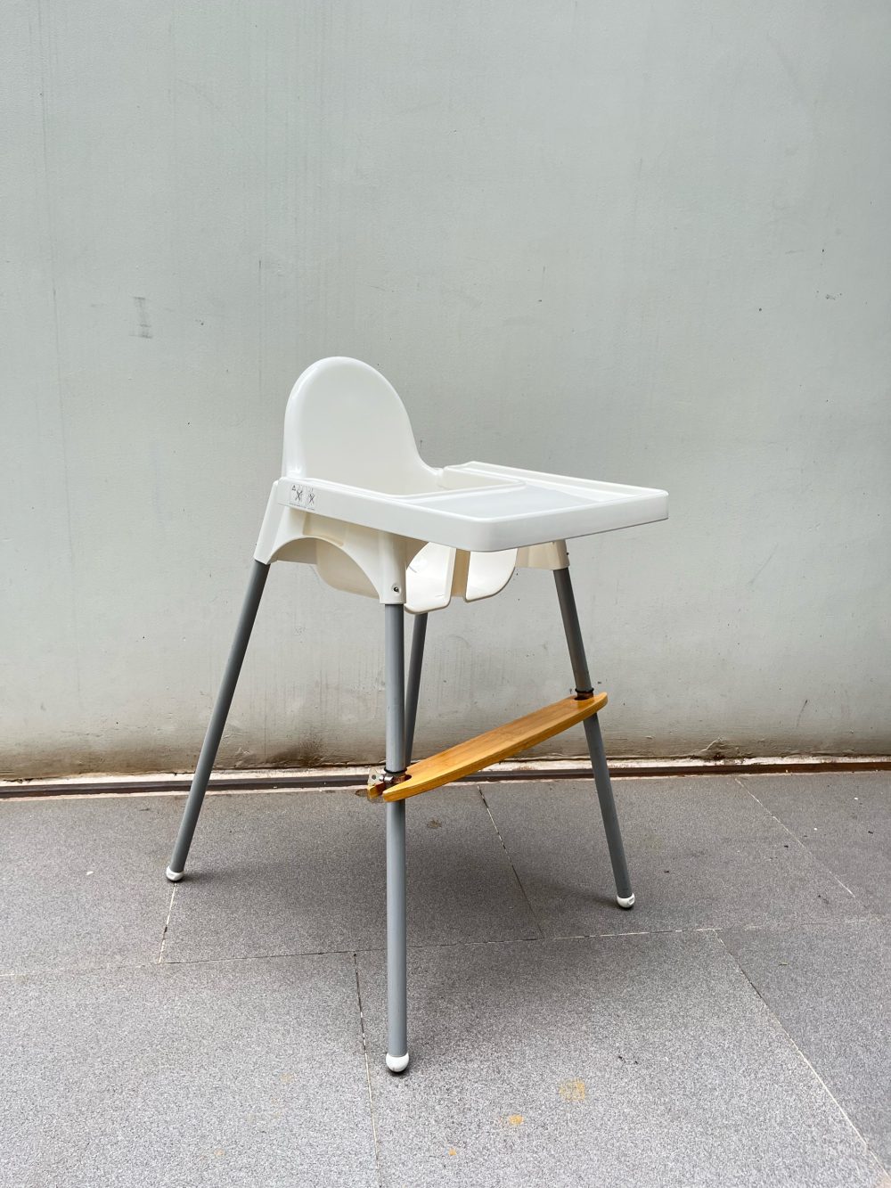 Ghế ăn dặm Ikea màu trắng (size: 6m->3y, tối đa 15kg) - Ảnh 5