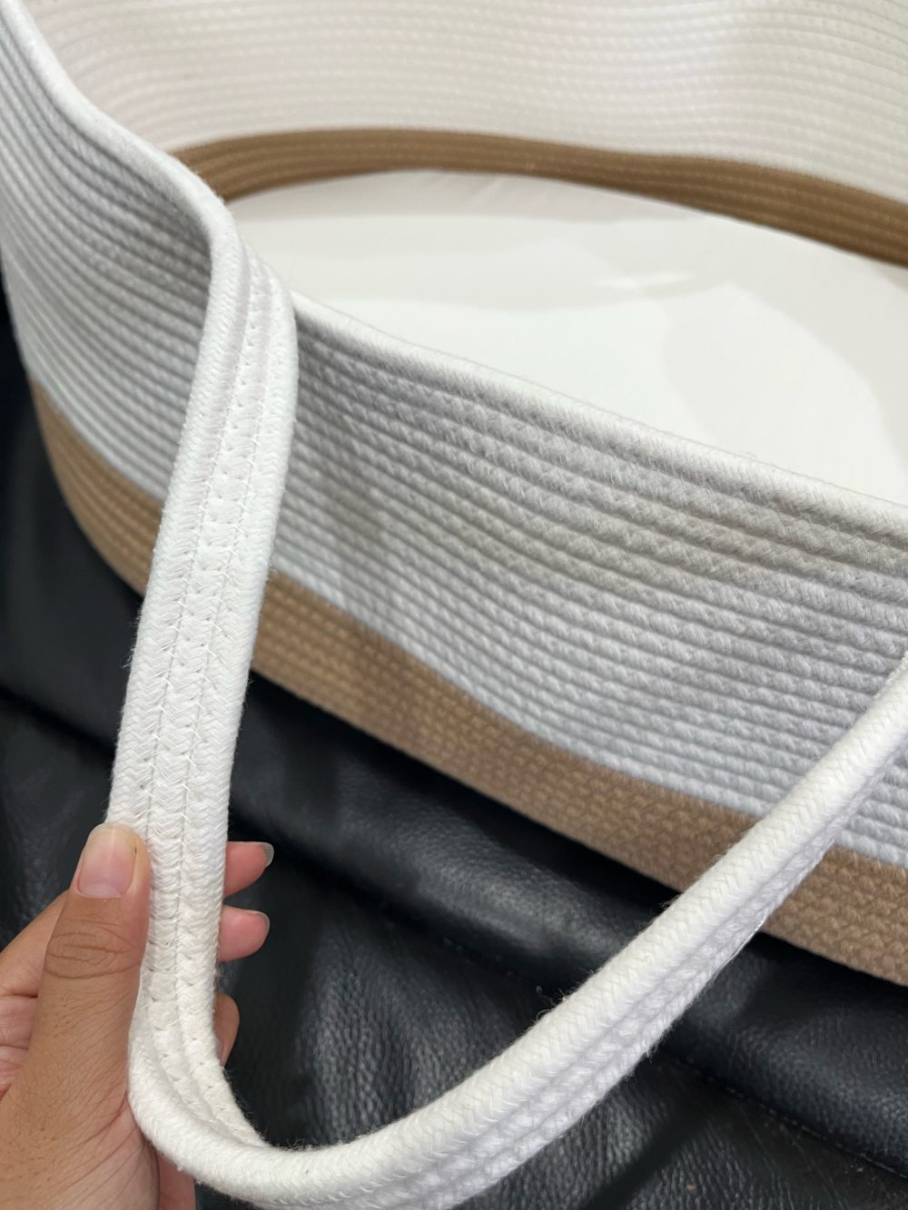Set 3 món túi nằm cho bé bằng vải cotton dệt tay, tấm lót, mùng khủng long mix brand Animo. - Ảnh 7