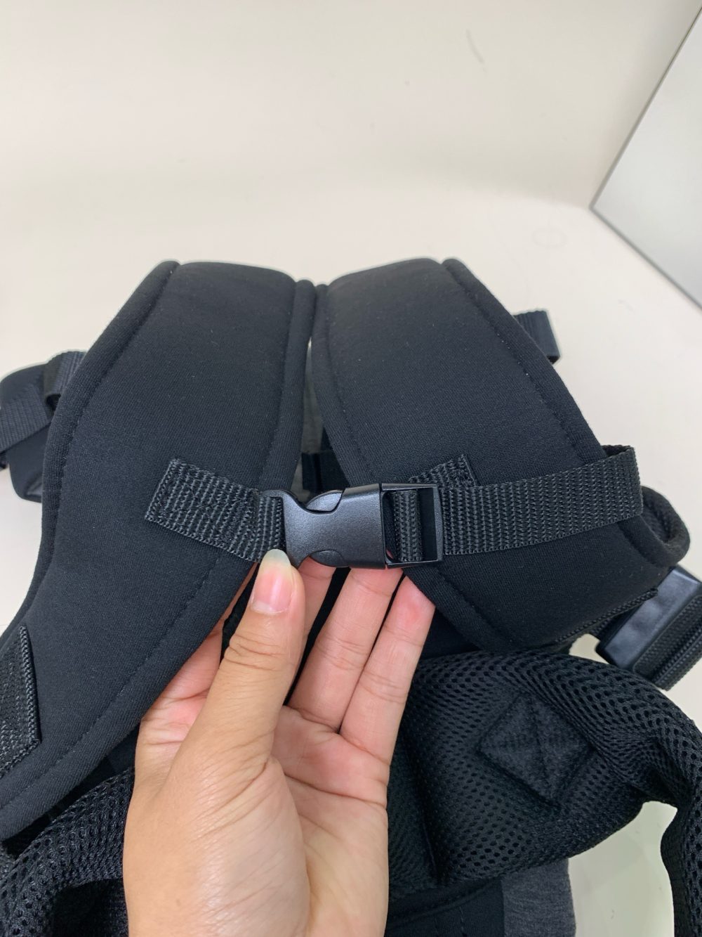 Địu 3 tư thế Mothercare baby carrier màu đen (sơ sinh 3,2-12kg) - Ảnh 7