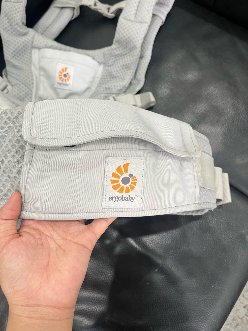Địu cho bé Ergobaby Alta Hip Seat, Pearl Grey ( 5kg5->20kg, full box) - Ảnh 14