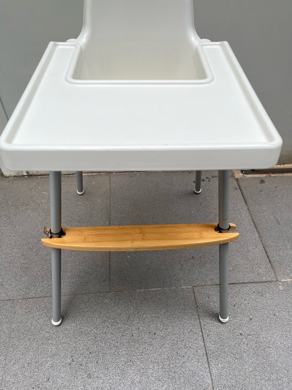Ghế ăn dặm Ikea màu trắng (size: 6m->3y, tối đa 15kg) - Ảnh 7