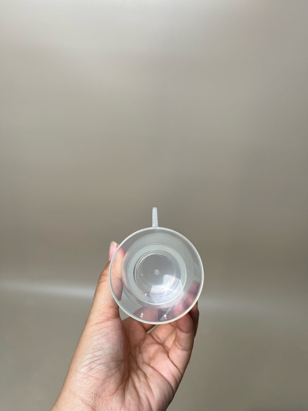 Cốc Hứng Sữa Mama’s Choice ( còn túi đựng) tặng kèm miếng dán thấm sữa AGA-AE - Ảnh 2