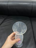 Cốc hứng sữa silicone Mama's Choice - Ảnh 5