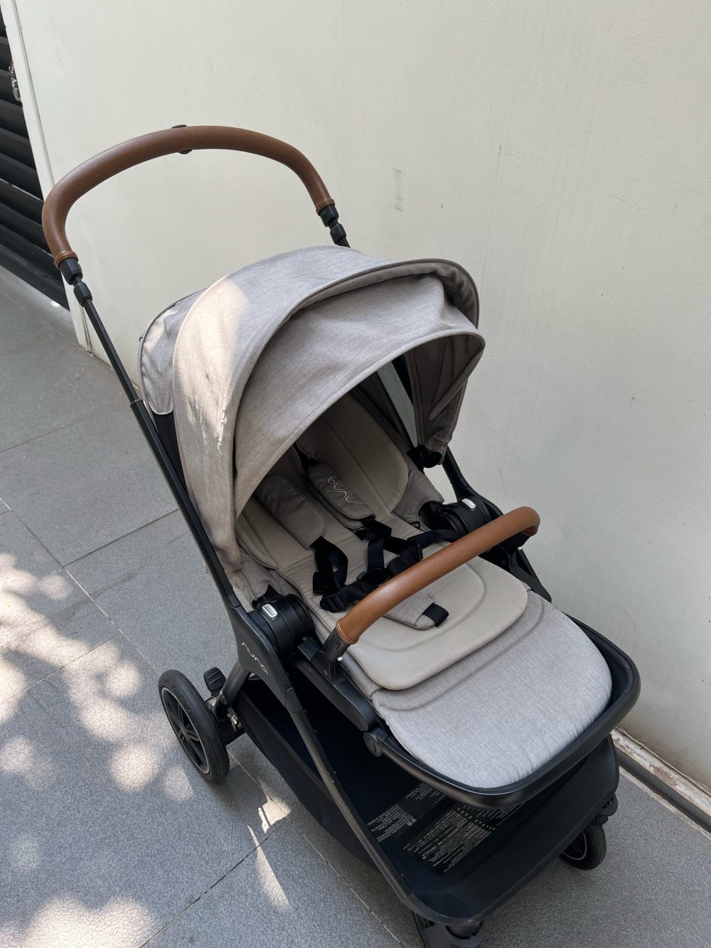 Bộ xe đẩy Nuna Triv Next màu hazelwood ( Size: 0m->4m, tối đa 22kg6)và Nôi Nuna Pipa Next màu carviar kèm Adapter - Ảnh 9