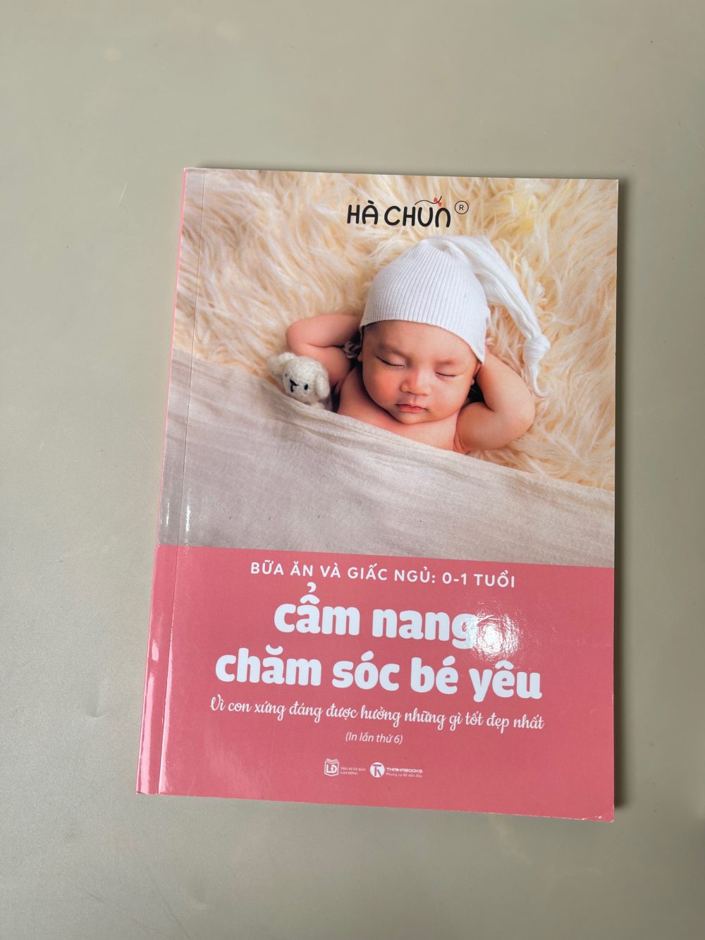 Set 2 sách Cẩm nang chăm sóc bé yêu và Tận hưởng hành trình nuôi con sữa mẹ - Ảnh 3
