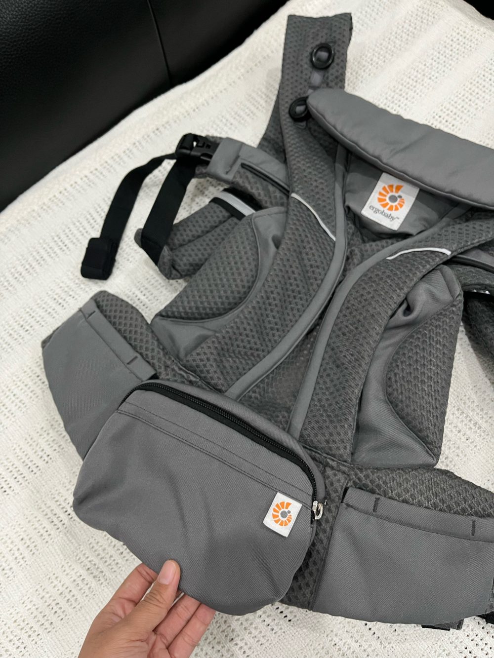 Địu Ergobaby Omni Breeze màu Graphite grey (size: 0->48m, tối đa 20kg) - Ảnh 3