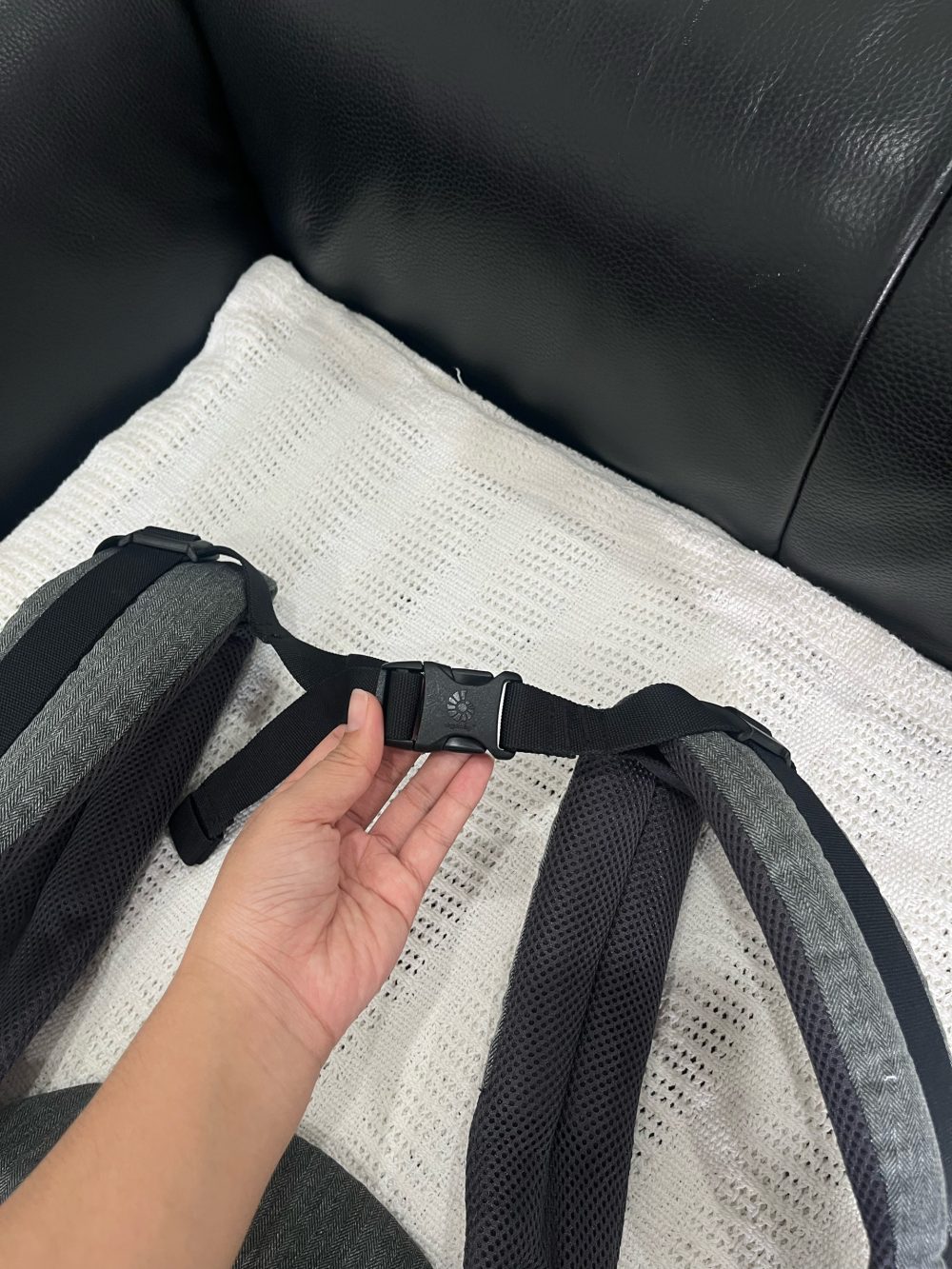 Địu Ergobaby Omni 360 Cool Air Mesh, Classic Weave( size: 3kg2->20kg~ 0->48m) tặng kèm choàng địu, yếm địu - Ảnh 3