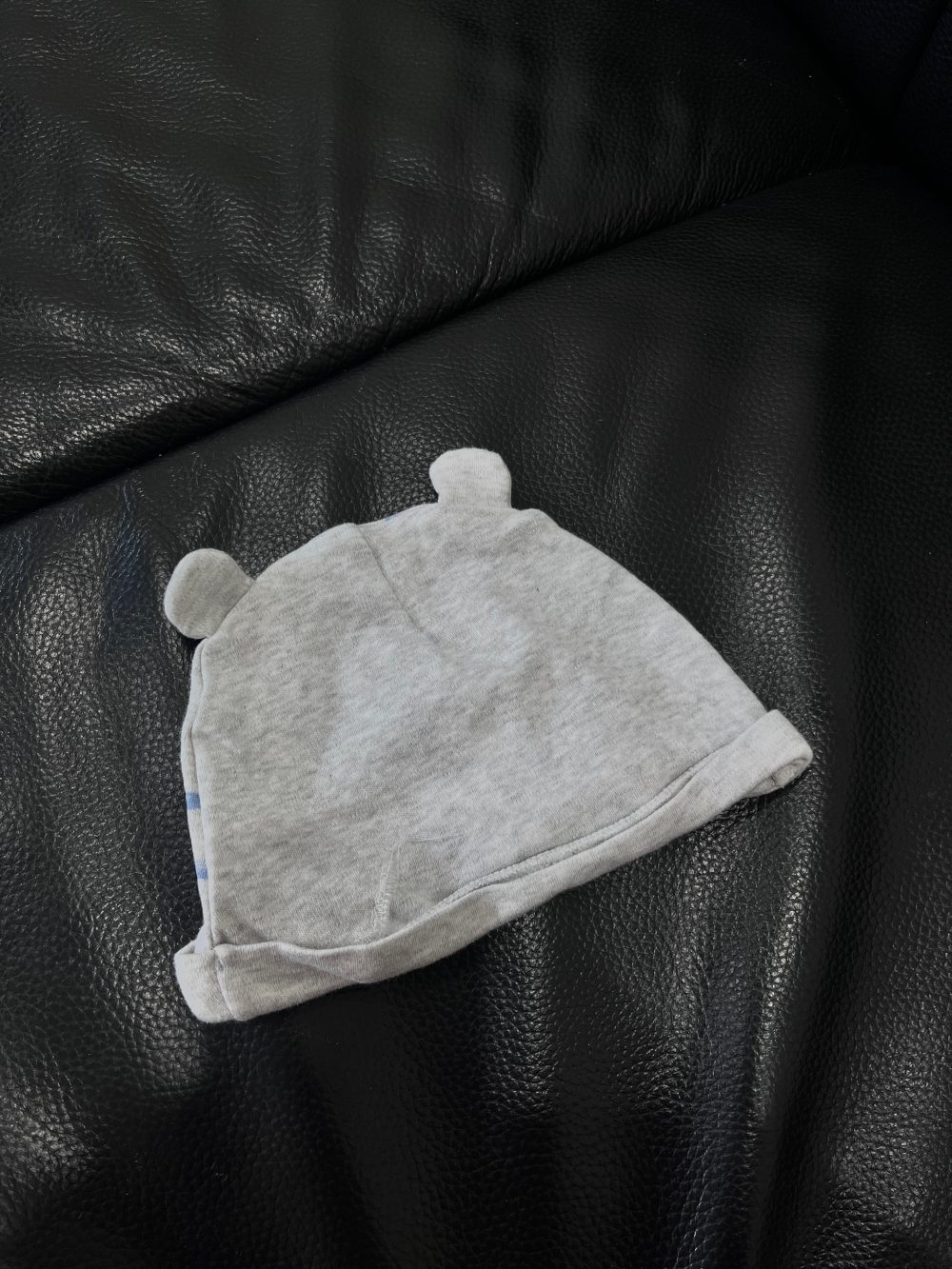 Set bodysuit, quần dài và mũ Mothercare màu xám (9→12m) - Ảnh 3