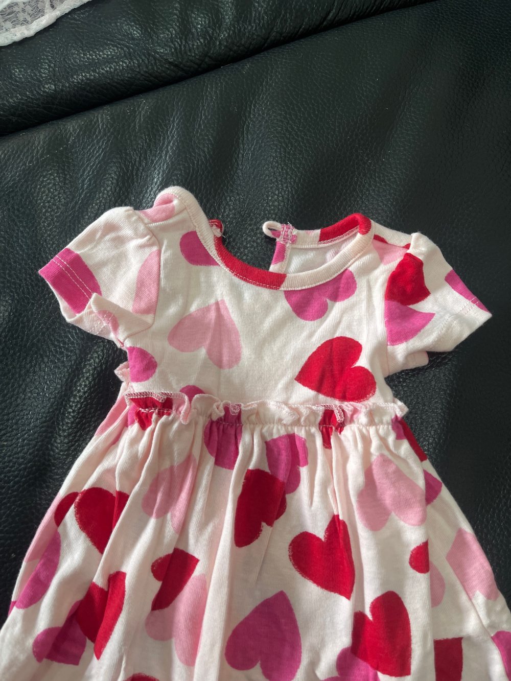 Bộ váy áo Valentine cho bé gái Carter’s, tặng kèm váy bodysuit màu hồng (Size: 0->3m) - Ảnh 7