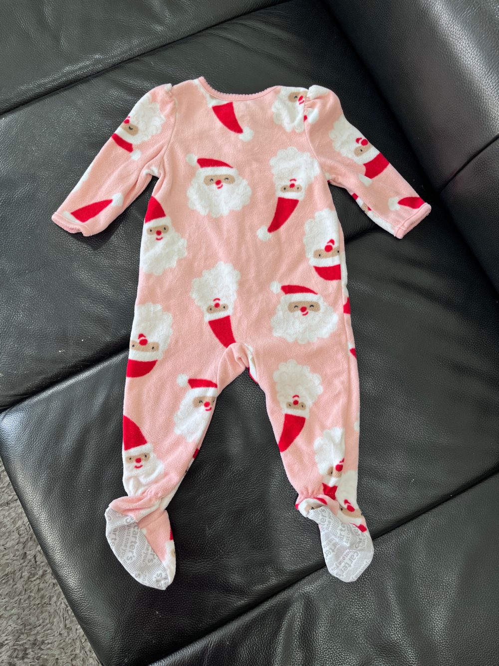 Sleepsuit họa tiết Santa Carter’s màu hồng tặng kèm hoodie suit trắng sọc đỏ (size 12→18m) - Ảnh 10
