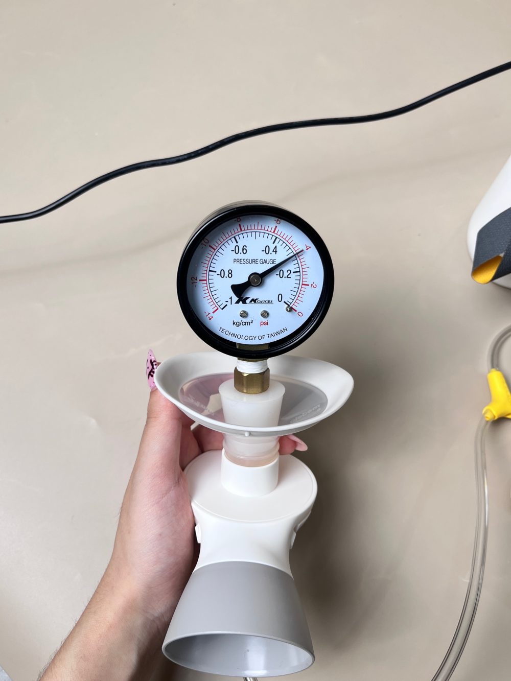 Máy hút sữa Medela Pump In Style maxflow (full box) tặng kèm 2 phễu hút sữa silicone Mini Pum - Ảnh 4