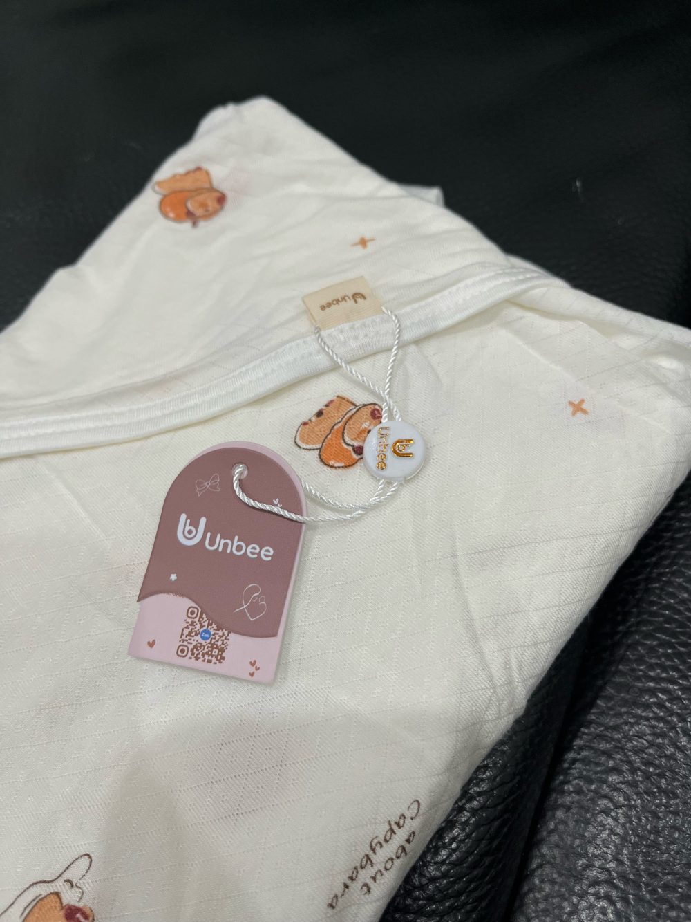 Quấn chũn sơ sinh tặng kèm che thóp Unbee họạ tiết capypara (size: 0→3m) - Ảnh 5