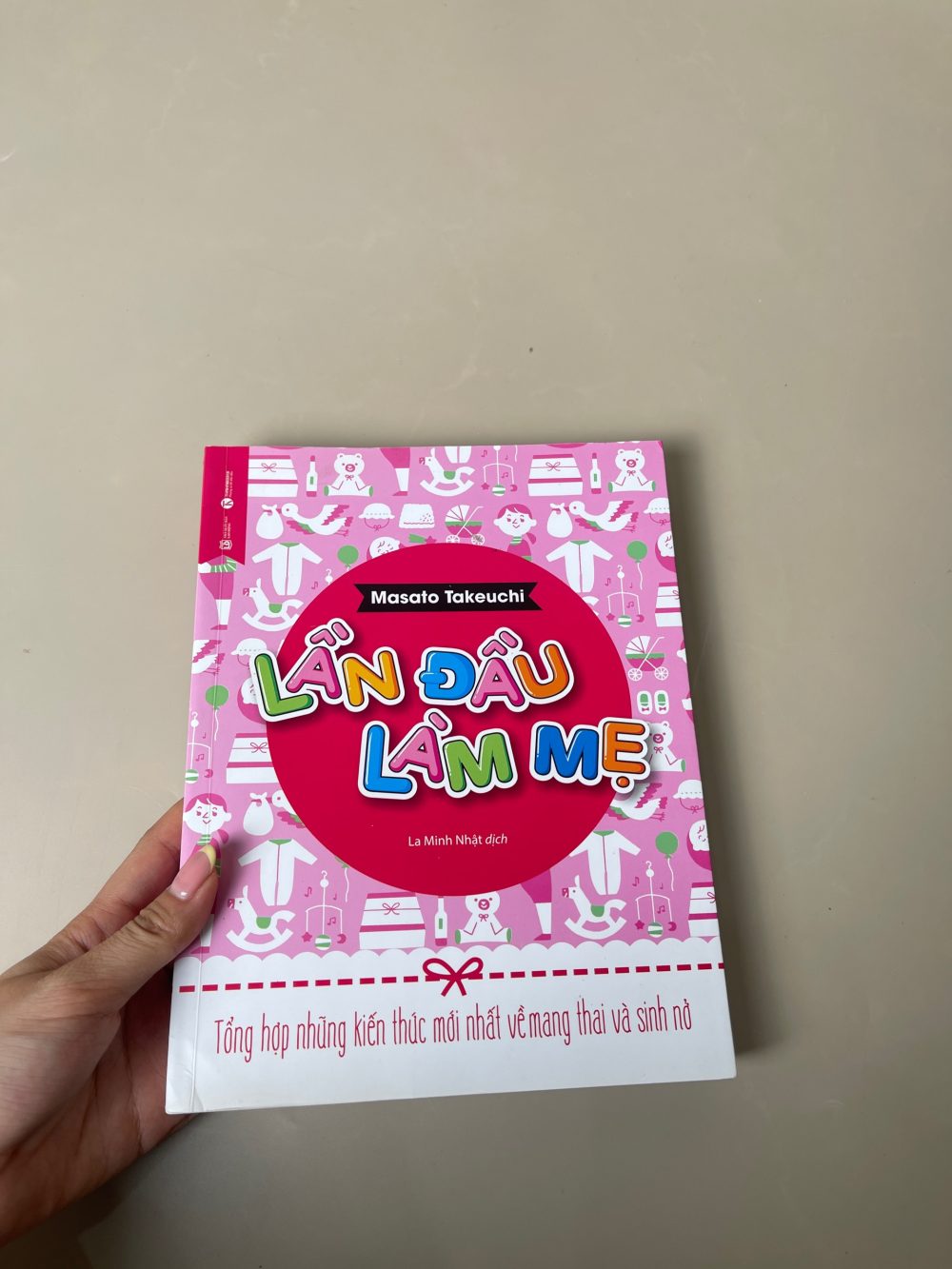 Sách lần đầu làm mẹ - Ảnh 4