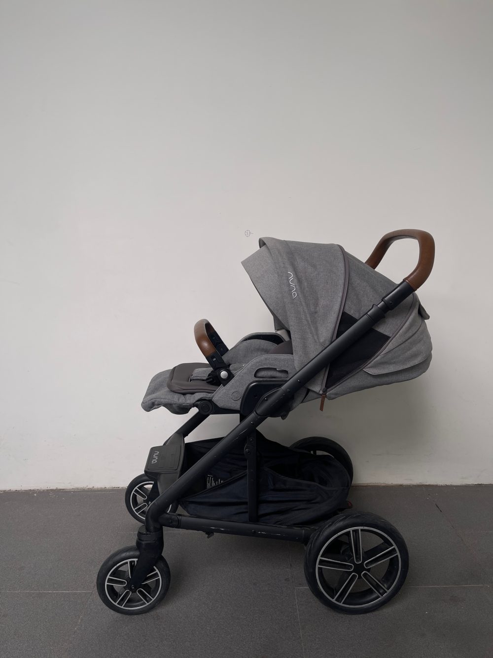 Xe đẩy Nuna mixx next màu granite, kèm túi giữ ấm Nuna và Adapter ( size: 0->22kg) - Ảnh 22