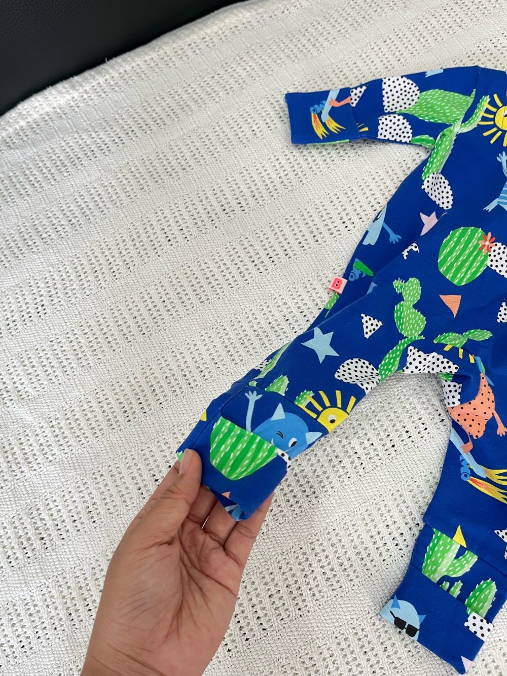 Boodysuit Bambi mini hoạ tiết xương rồng ( size: 0m->3m) - Ảnh 5