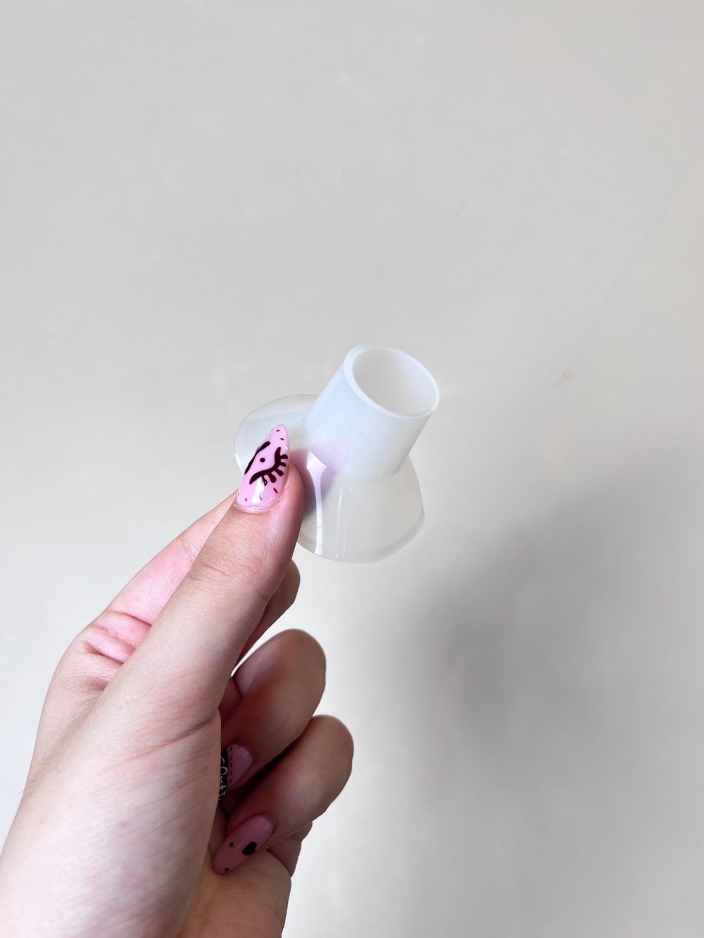 Máy hút sữa Medela Pump In Style maxflow (full box) tặng kèm 2 phễu hút sữa silicone Mini Pum - Ảnh 31