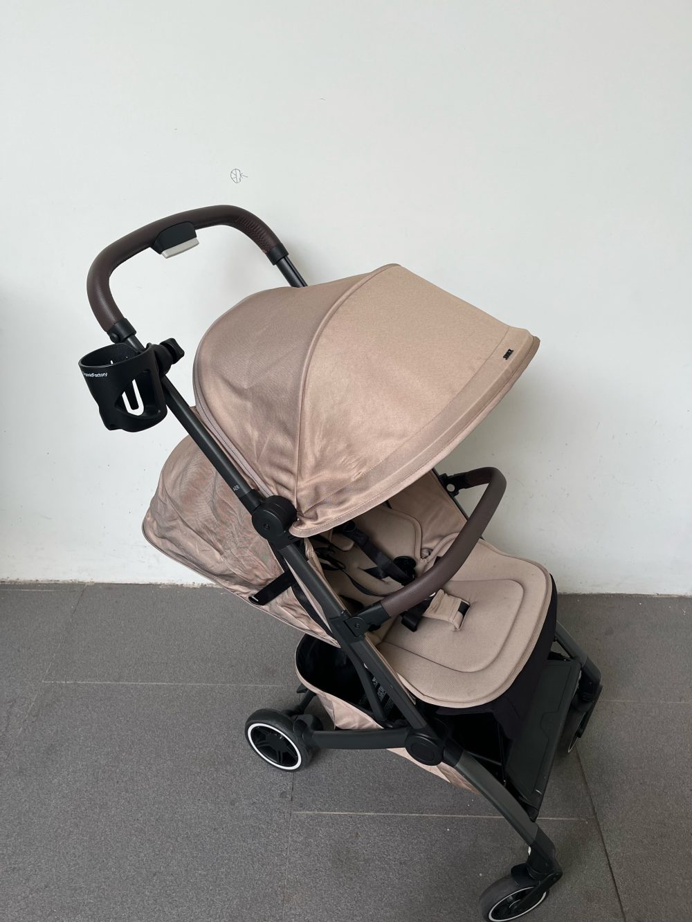 Xe đẩy gấp gọn Joolz Aer Plus - màu Lovely Taupe ( size: sơ sinh-> 22kg) kèm cup holder - Ảnh 14