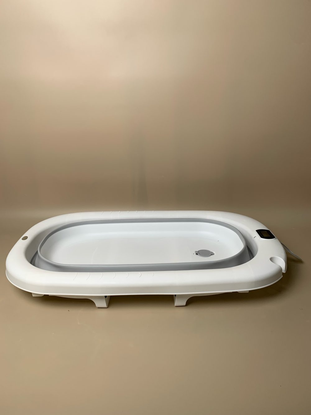 Set 4 món thau tắm, tựa lưng, ca tắm, mũ tắm màu xám, trắng - Ảnh 5
