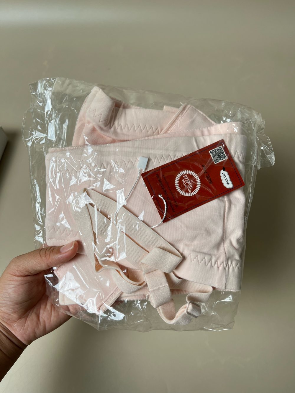Set 2 áo ngực hút sữa Mom Trusted và áo cho bé bú ( size: L) tặng kèm miếng thấm sữa pigeon - Ảnh 4