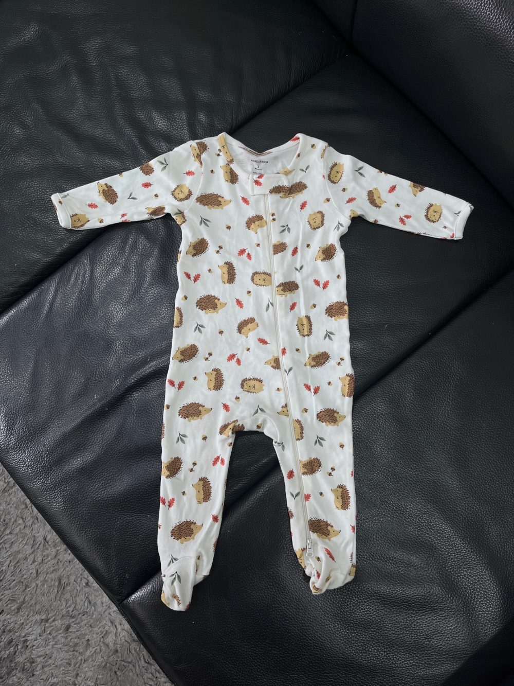 Sleepsuit Nordstrom màu trắng tặng kèm set dài tay Nous màu trắng (3→6m) - Ảnh 8
