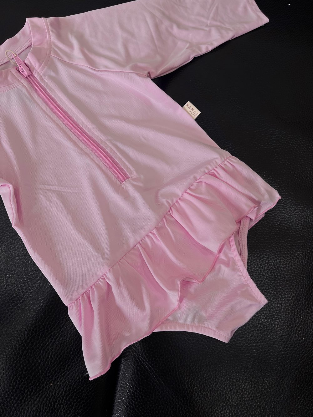 Swimsuit dài tay màu hồng kèm mũ Nanci (size 11→13kg) - Ảnh 12