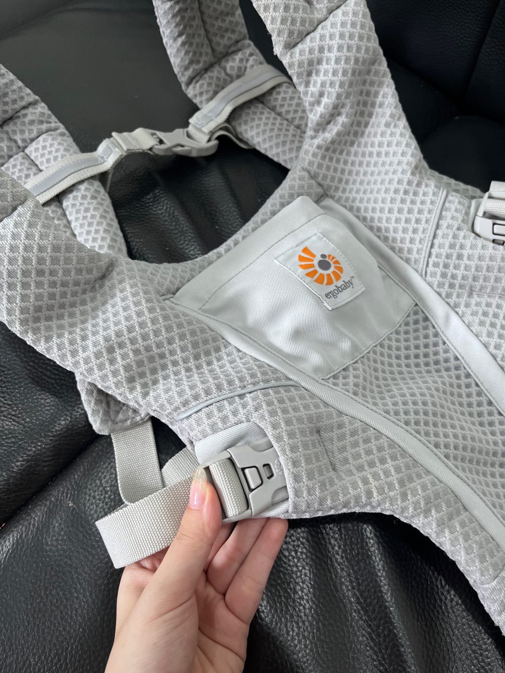Địu Ergobaby Alta Hip Seat, Pearl Grey( size: 5kg5->20kg ~ 4->48m) full box - Ảnh 3