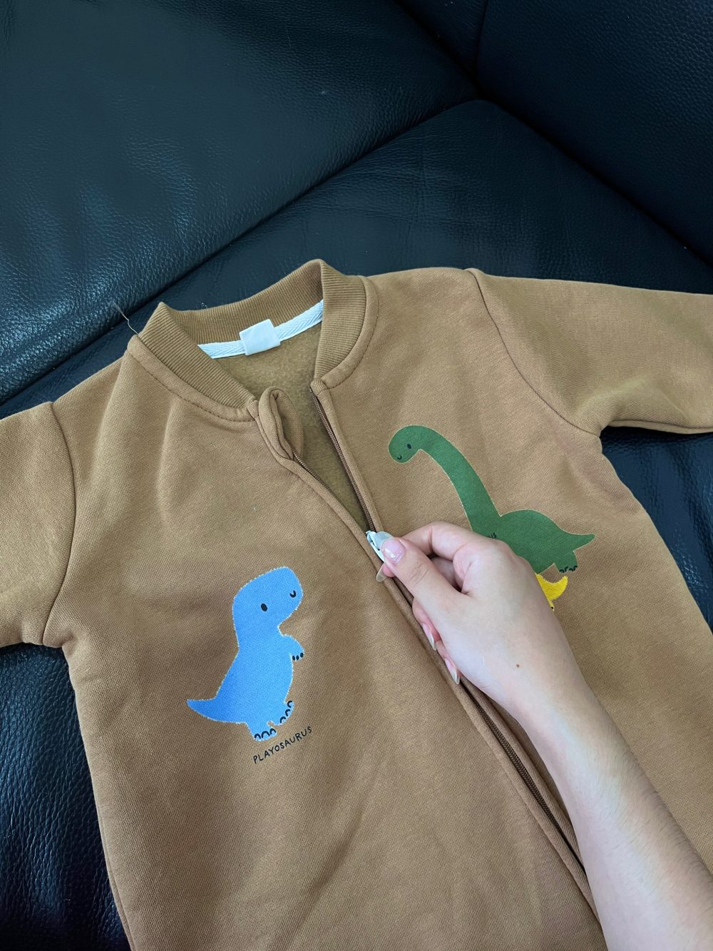 Sleepsuit hoạ tiết khủng long Minene màu nâu (size 12→18m) - Ảnh 5