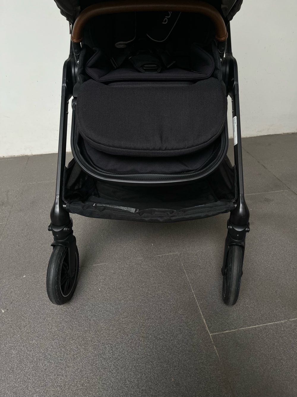 Xe đẩy Nuna triv màu xám be khung đen ( size: 0->22kg, full box) kèm cúp holder và adapter - Ảnh 15