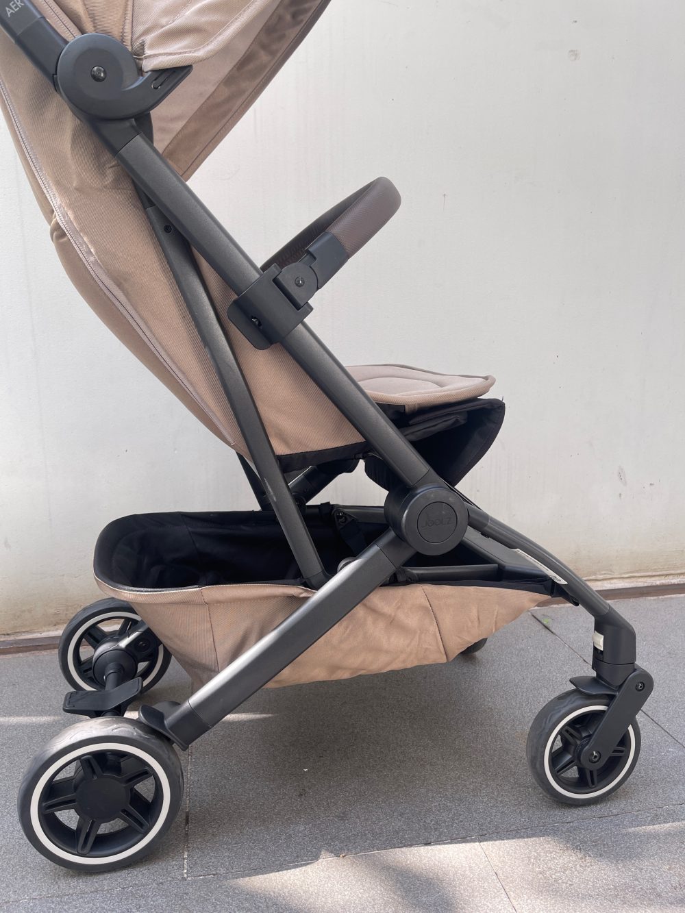 Xe đẩy gấp gọn Joolz Aer Plus màu be (0->22kg) - Ảnh 7