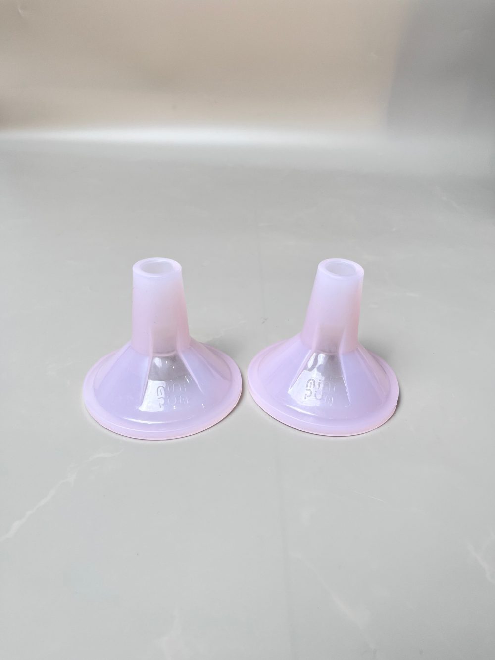 Máy hút sữa Medela Pump In Style maxflow (full box) tặng kèm 2 phễu hút sữa silicone Mini Pum - Ảnh 24