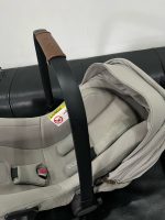 Nôi ô tô sơ sinh Nuna Pipa Next - Ảnh 3