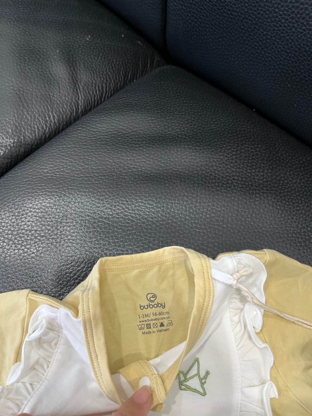 Bodysuit dài tay cài giữa bèo ngực màu vàng Bambus Gami ( size: 1->3m) - Ảnh 4