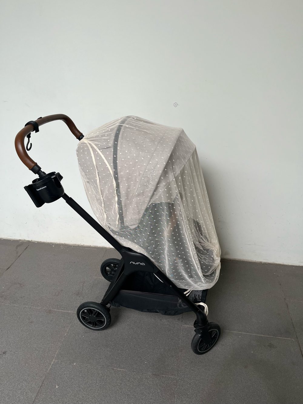 Xe đẩy Nuna triv màu xám be khung đen ( size: 0->22kg, full box) kèm cúp holder và adapter - Ảnh 21