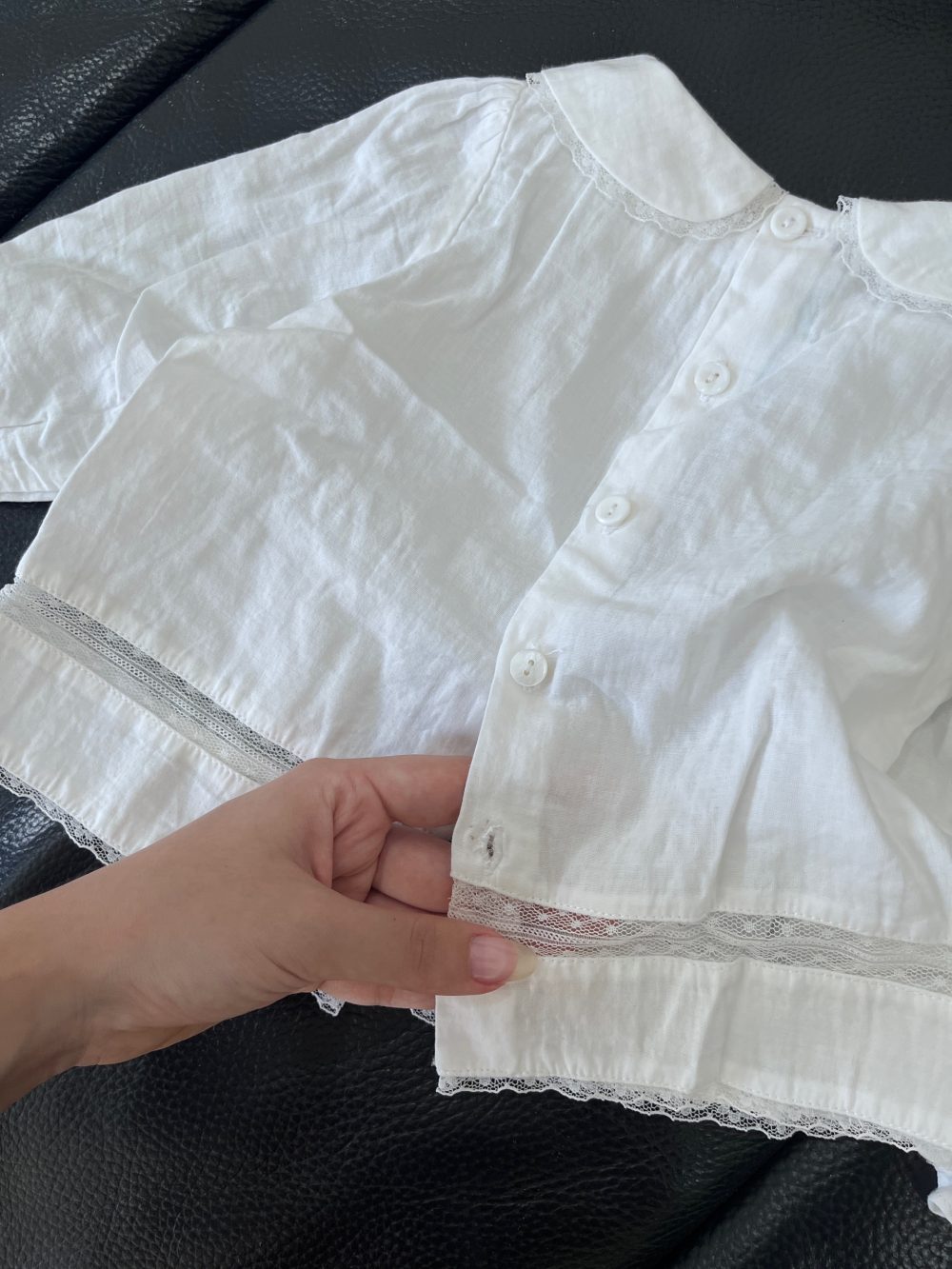 Set áo phối ren trắng, quần bí màu xám Nous Petit à petit (size 6m) - Ảnh 13